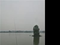 【看图赏诗】千龙湖，用一堆水等我