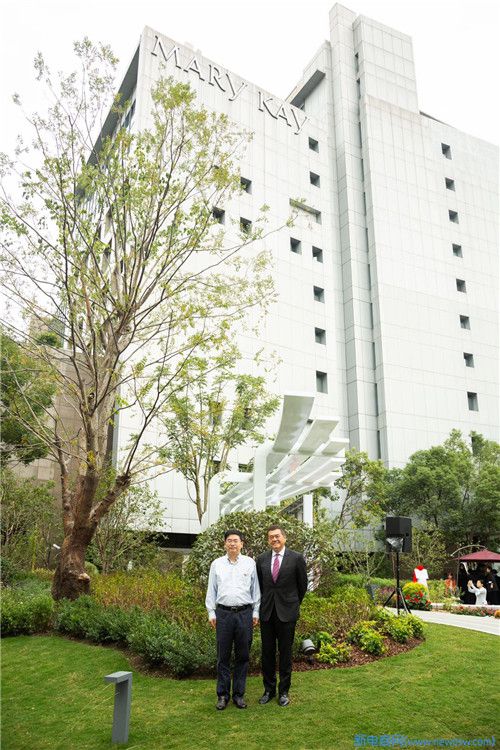 上海市中心打造精品音花园 ——玫琳凯“玫好家园”志愿服务基地正式启用